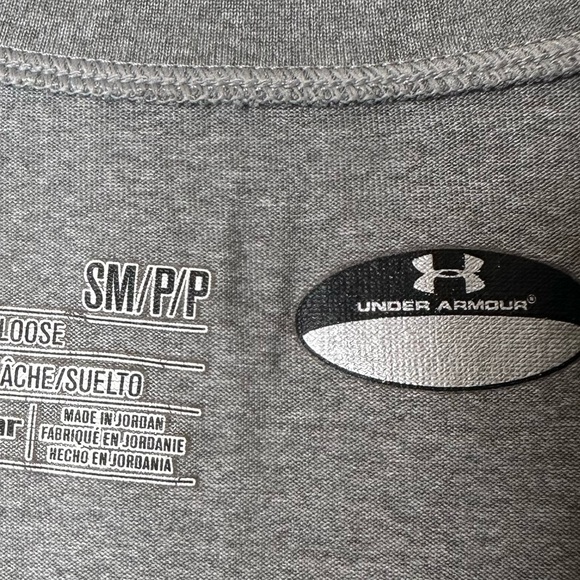 IMG Academy Under Armour T shirt - Picture 5 of 7